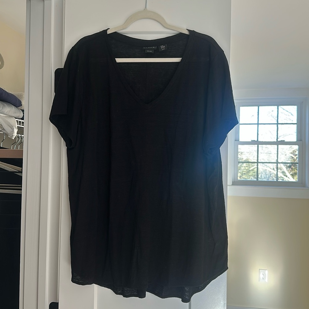 Tahari linen tee